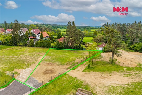 Prodej stavebního pozemku, 1 060 m² 2