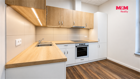 Pronájem bytu 3+1, 100 m² - 2