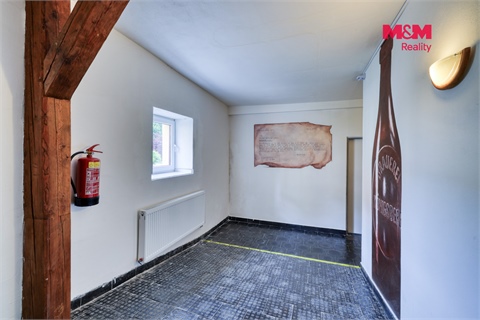 Prodej výrobního objektu, 8 700 m² - 18