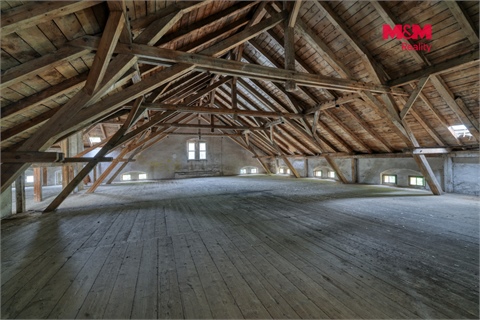 Prodej výrobního objektu, 8 700 m² 28
