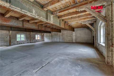 Prodej výrobního objektu, 8 700 m² 26