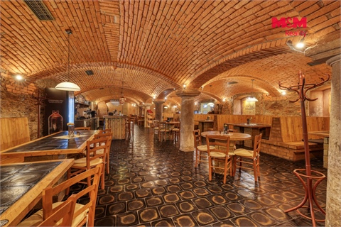 Prodej výrobního objektu, 8 700 m² 8