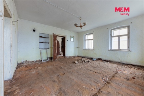 Prodej rodinného domu, 217 m² 2