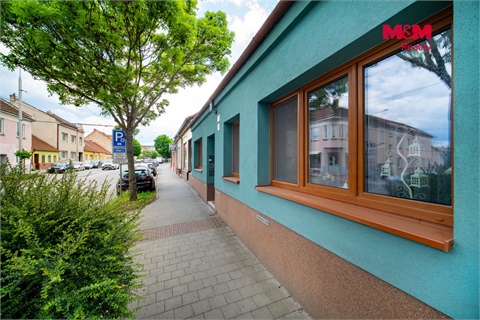 Prodej rodinného domu, 126 m² 2