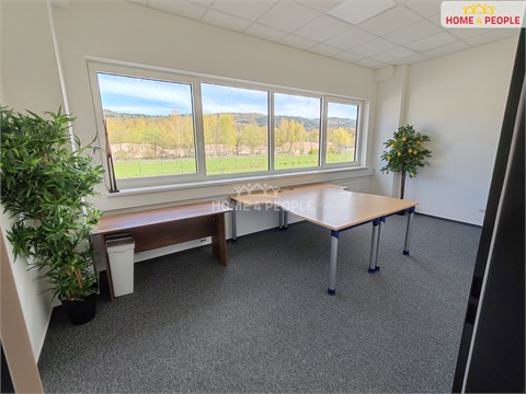Pronájem skladu / haly, 4 400 m² 26