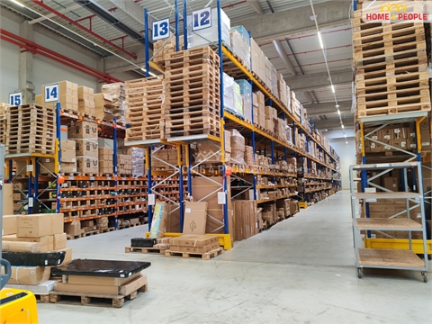 Pronájem skladu / haly, 4 400 m² - 6