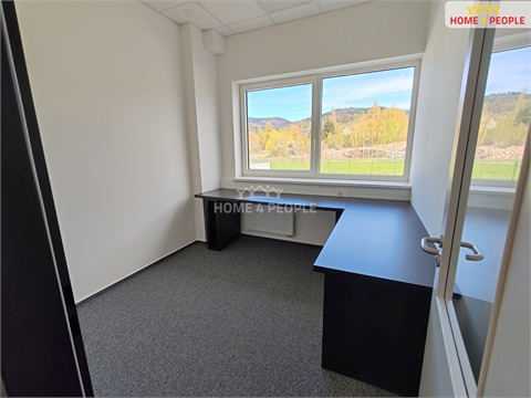 Pronájem skladu / haly, 4 400 m² 28