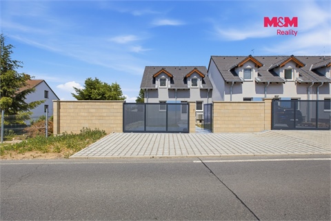 Prodej rodinného domu, 104 m² 2