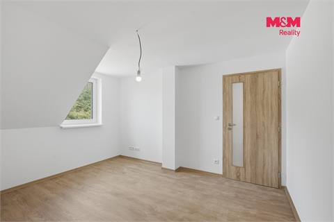 Prodej rodinného domu, 104 m² - 22
