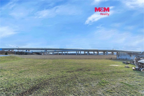 Prodej pozemku pro komerční výstavbu, 8 400 m² 0