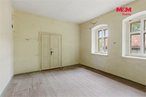 Prodej rodinného domu, 230 m² - 2