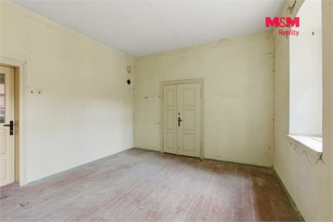 Prodej rodinného domu, 230 m² - 6