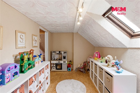 Prodej rodinného domu, 145 m² 16