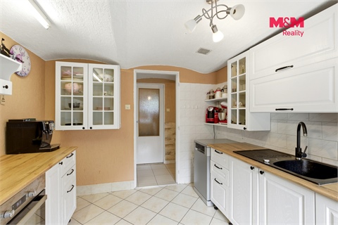 Prodej rodinného domu, 145 m² - 2