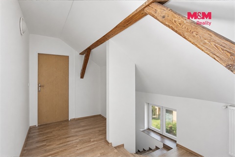 Prodej rodinného domu, 280 m² - 18