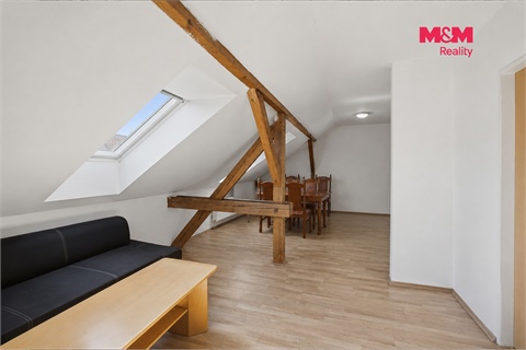 Prodej rodinného domu, 280 m² 16
