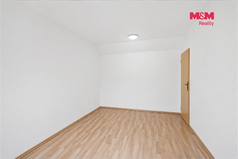 Prodej rodinného domu, 280 m² 8