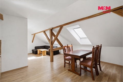 Prodej rodinného domu, 280 m² - 12