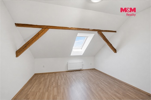 Prodej rodinného domu, 280 m² - 16