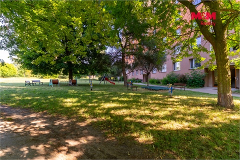 Prodej bytu 4+1, 92 m² 26