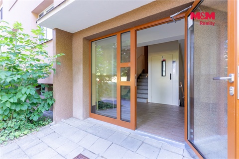 Prodej bytu 4+1, 92 m² - 2
