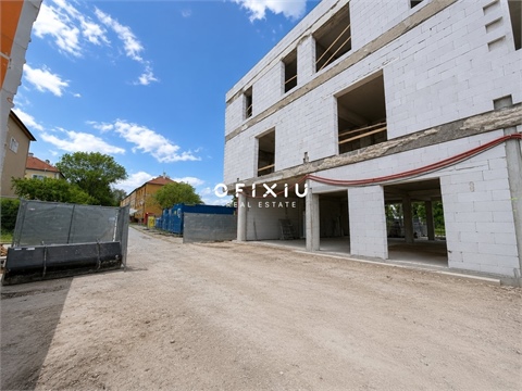 Pronájem obchodních prostor, 100 m² 2