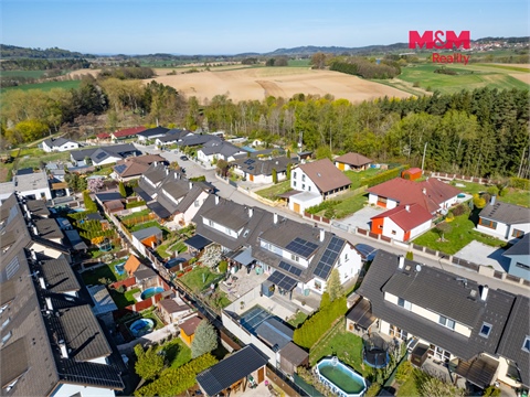 Prodej rodinného domu, 107 m² - 24