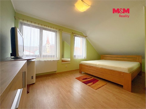 Prodej rodinného domu, 438 m² 4