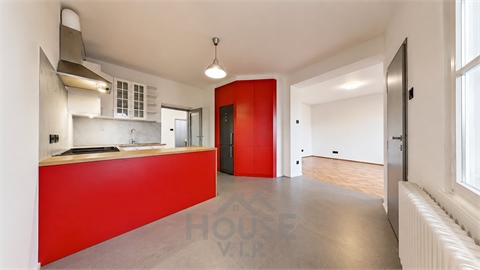 Prodej bytu 2+1, 81 m² 2