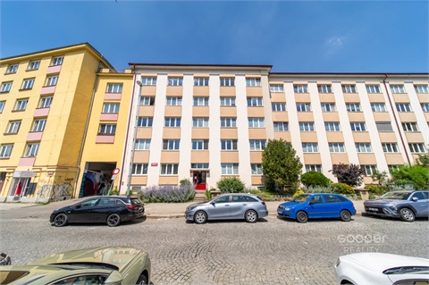 Prodej bytu 2+1, 59 m² 24