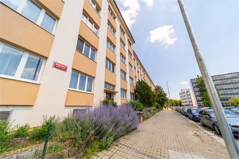 Prodej bytu 2+1, 59 m² 26