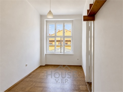 Prodej bytu 1+1, 45 m² - 0