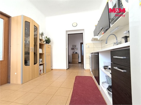 Prodej rodinného domu, 249 m² 12