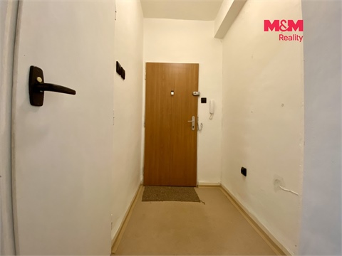 Pronájem bytu 1kk, 28 m² 8