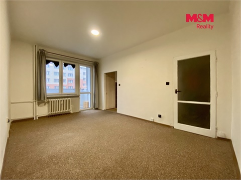 Pronájem bytu 1kk, 28 m² - 0