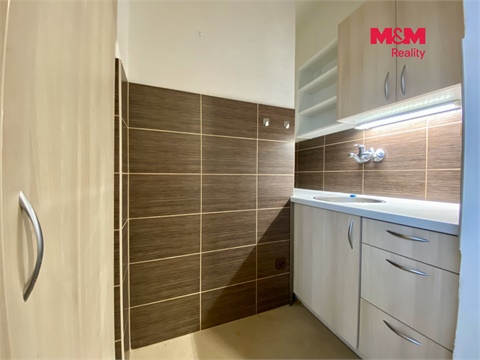 Pronájem bytu 1kk, 28 m² - 2