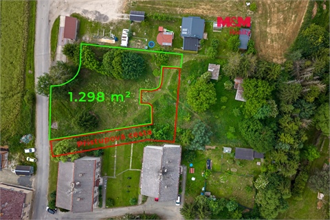 Prodej stavebního pozemku, 1 298 m² 0