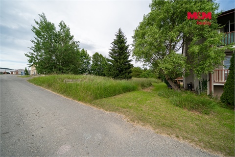 Prodej stavebního pozemku, 1 298 m² - 2