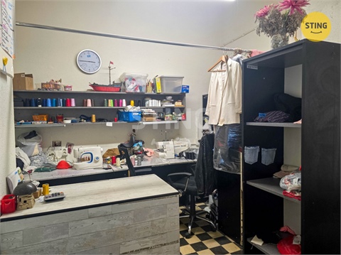 Pronájem obchodních prostor, 80 m² - 2