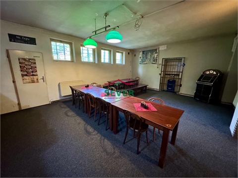 Prodej rodinného domu, 312 m² - 6