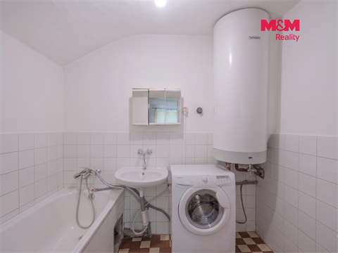 Prodej rodinného domu, 195 m² 12
