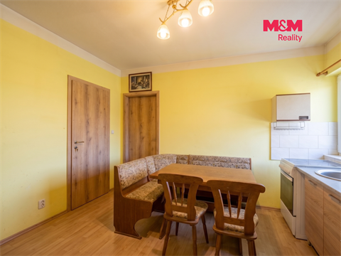 Prodej rodinného domu, 195 m² 8