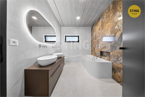 Prodej rodinného domu, 162 m² - 12