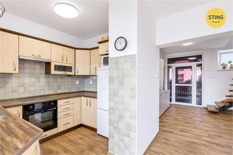 Prodej rodinného domu, 230 m² 4
