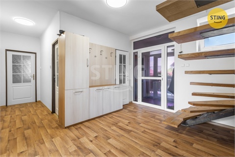 Prodej rodinného domu, 230 m² 12