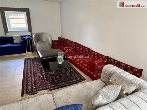 Prodej rodinného domu, 350 m² 26