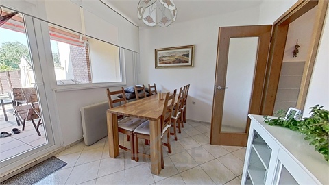 Prodej rodinného domu, 280 m² 4