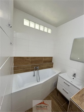 Pronájem bytu 3+1, 71 m² 0