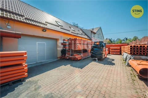 Prodej komerčního objektu, 1 952 m² - 4
