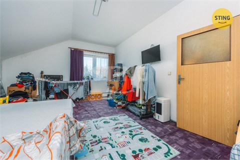 Prodej komerčního objektu, 1 952 m² 22
